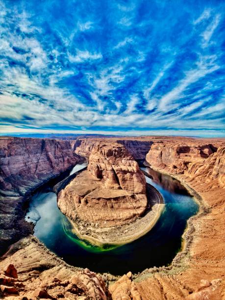 istock Grand Canyon Horseshoe Bend 2203686804