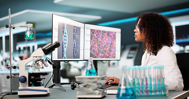 Medical Doctor Using Advanced DNA Technology Medical Doctor Using Advanced DNA Technology For Science Research crispr photos stock pictures, royalty-free photos & images
