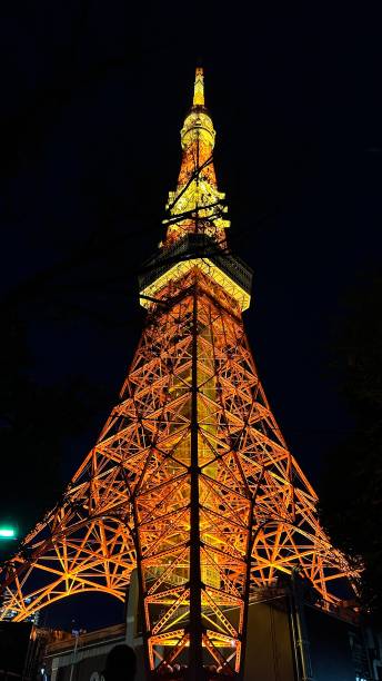istock Tokio tower in the night 2203912416