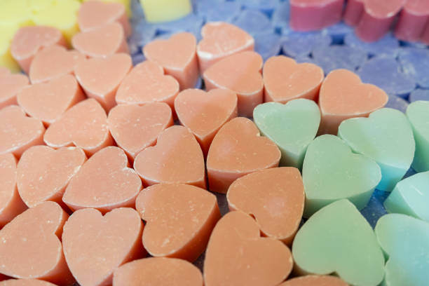 istock Colorful Heart Soap Bar, Body Care Cosmetic, Flavored Soapy Detergent, Solid Shampoo 2203995212