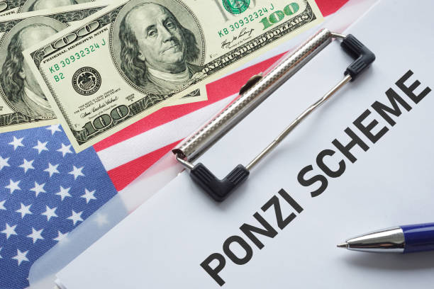 istock Social Security in United States and Ponzi scheme 2204093087