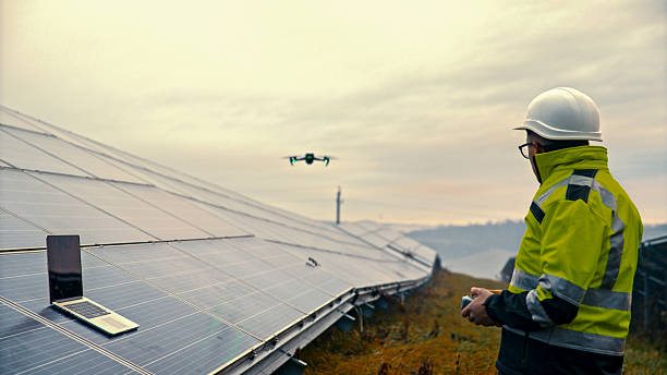 istock Aerial Inspection for Optimal Solar Energy 2204122704