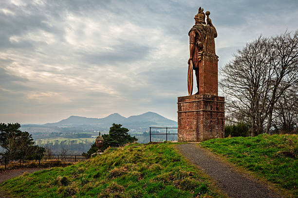 istock Overlooking the Tweed Valley is Wallace's Statue 2204320891