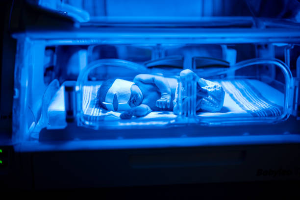 istock Blue UV Light Therapy in the NICU 2204423729