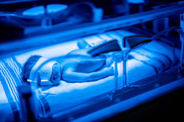 istock Blue UV Light Therapy in the NICU 2204423734
