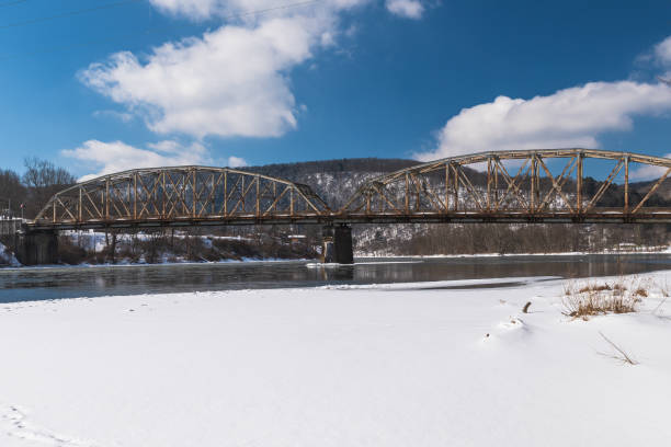 istock The Tidioute Bridge on a snowy winter day 2204442936