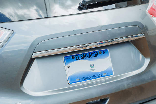 istock El Salvador Vehicle License Plate 2204467040