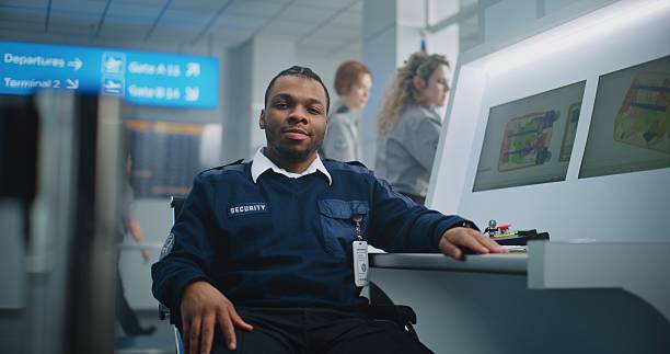 Tsa Computer Screen 40+ Security Control Panel Stock Photos, Pictures & Royalty-Free Images ...
