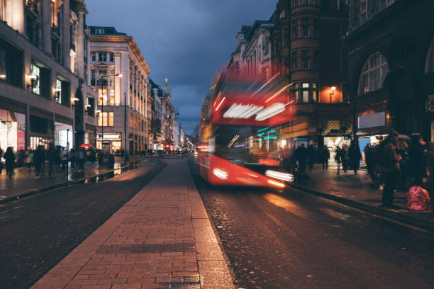 istock London nightlife cityscape 2204550916