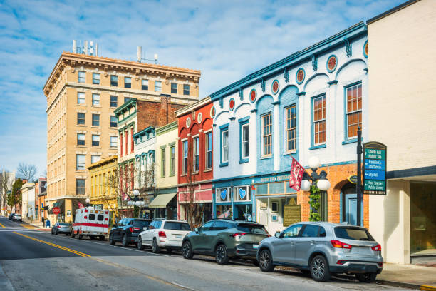 istock Downtown Frankfort Kentucky Stores USA 2204637218