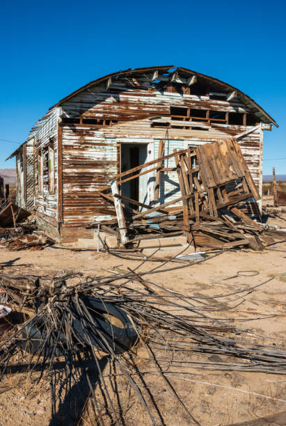 istock Abandoned house at Mojave National Preserve 2204706918