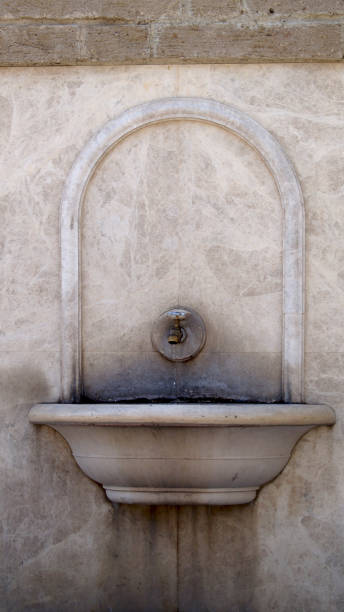 istock Tap in the park 2204742958