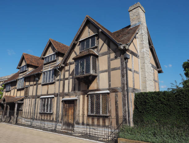 istock Shakespeare birthplace in Stratford upon Avon 2204753697