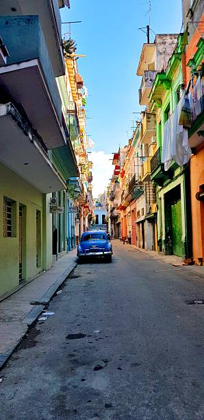 istock Calle Cristo Havanna 2204769993