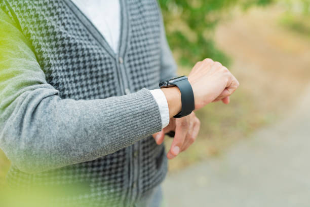 istock Senior man wearing a smartwatch 2204839703