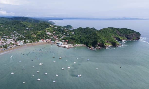 istock Pier in San Juan Del Sur 2204880209