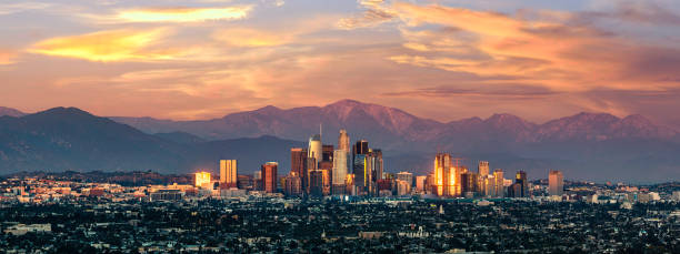 istock Los Angeles sunset panorama view 2204954319