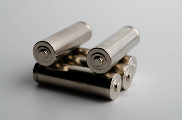 Salt, alkaline battery, finger battery