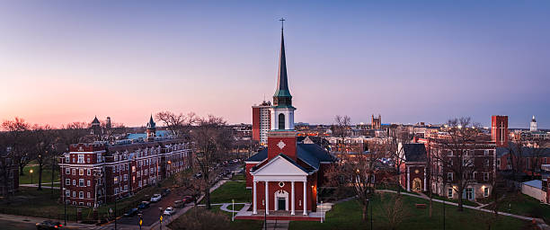 istock Panoramic view of Midwestern city at sunrise 2205012286