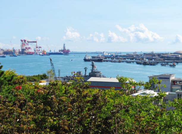 istock landscape 544 of the harbor 2205012767