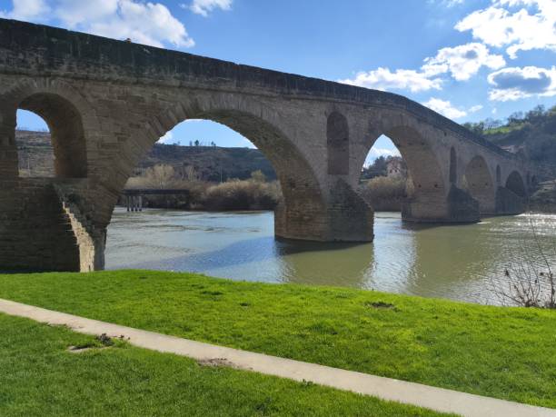 istock Puente la Reina  bridge 2205096369