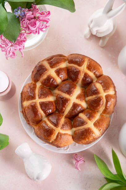 istock Easter hot cross buns, pink background 2205179696