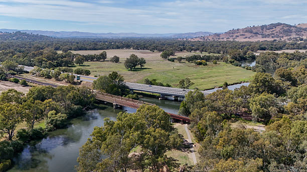 istock Road and rail bridges crossing the Murray River between Albury and Wodonga 2205214721