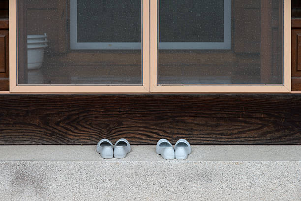 A pair of Japanese sandals(Monochrome)