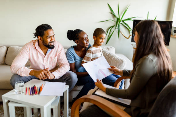 istock Family Counseling Session 2205511478