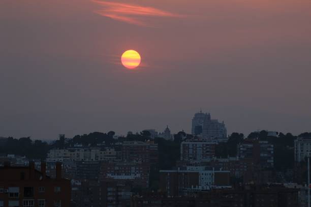 Puesta de sol sobre la sierra de Madrid