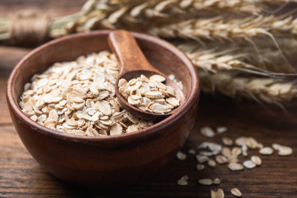 istock Oatmeal, dry rolled oat flakes 2205665984