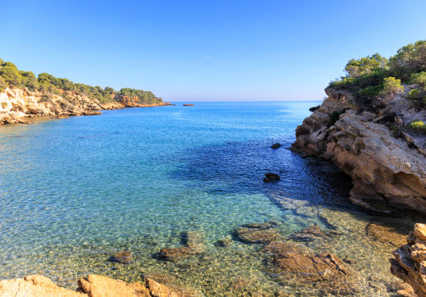 istock Small wild cove on the Costa Dorada 2205724922