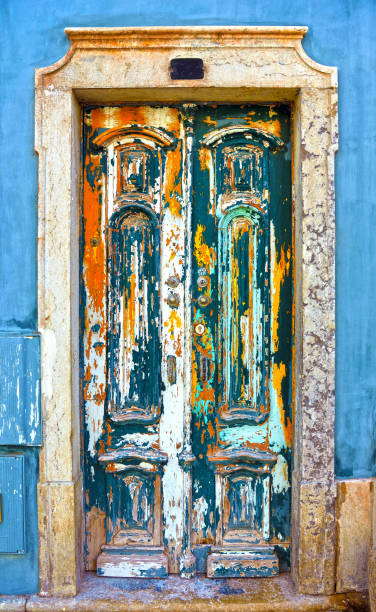 istock Olhao  algarve portugal 2205750212