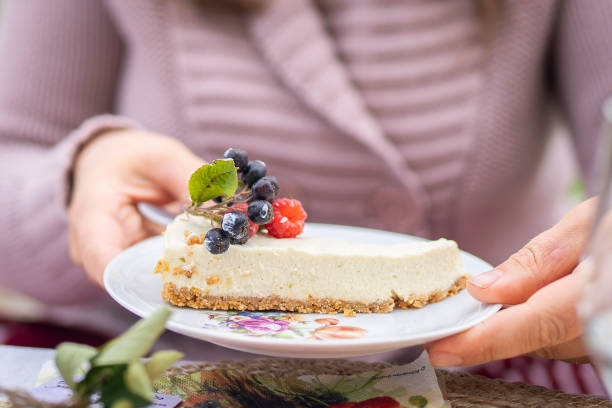 No bake cheesecake with a rich cheesy filling and crunchy base.
