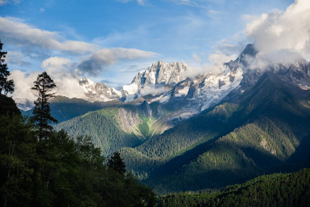 istock Natural mountains landscapes 2205801329