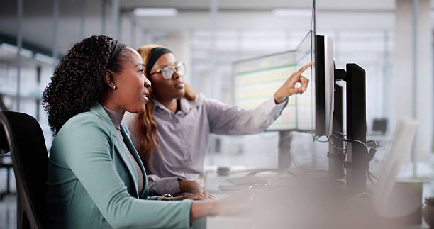 istock The African American woman is learning medical coding online. 2205819098