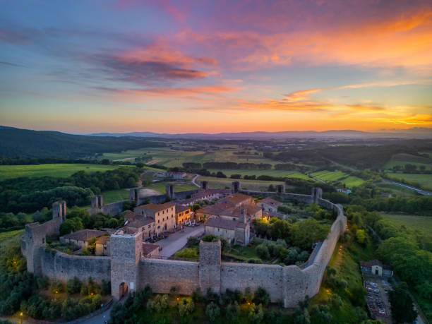 istock Monteriggioni, Tuscan medieval village from drone 2205923605