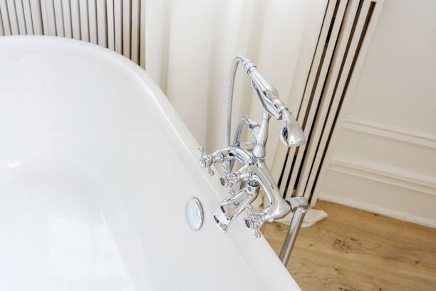 istock Vintage Chrome Bathtub Faucet with Elegant Design 2205973293