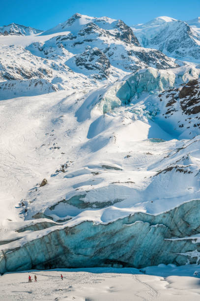 istock Morteratsch Glacier, Pontresina, Switzerland 2206035877