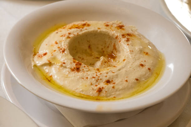 Lebanese chickpea hummus