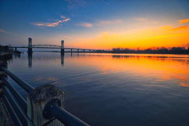 istock Cape Fear Memorial Bridge Twilight 2206137703