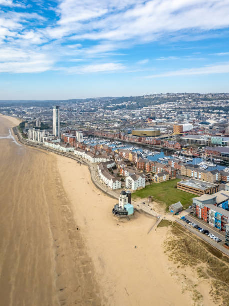 istock Swansea seafront and Swansea Observatory building 2206230243