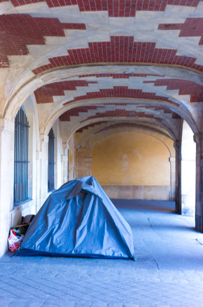 istock Paris, France: Homeless Tent Under Place des Vosges Arches 2206255093