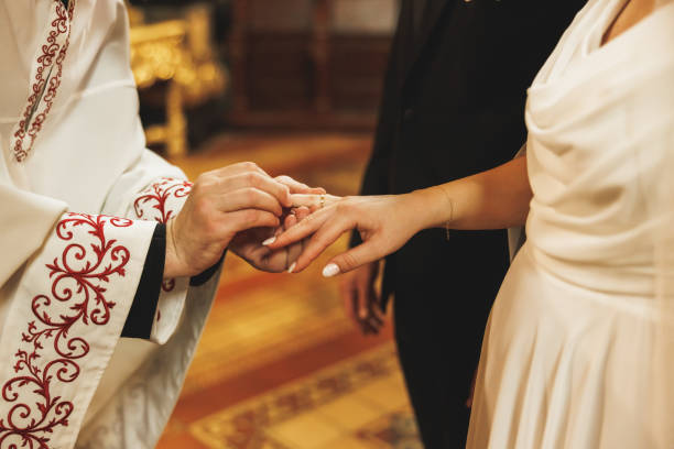istock Exchange Of Wedding Rings 2206261245