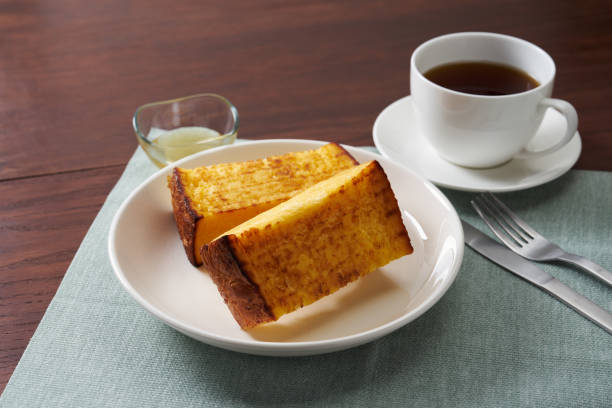 istock Image of French toast with plump bread 2206453526