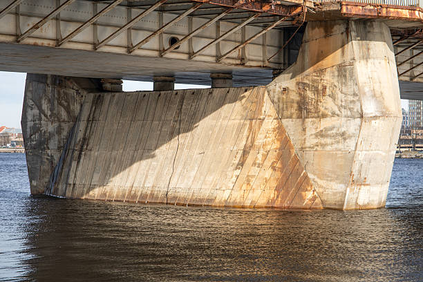Rust Bridges 18,900+ Rusty Bridge Stock Photos, Pictures & Royalty-Free Images - iStock