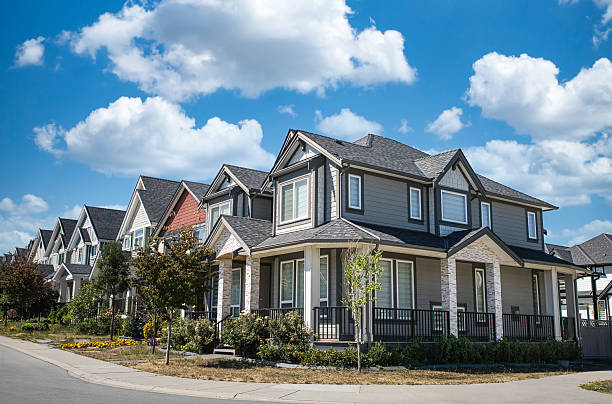istock A row of new Modern private Houses. 2206648055