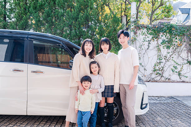 istock Families traveling by car 2206683064