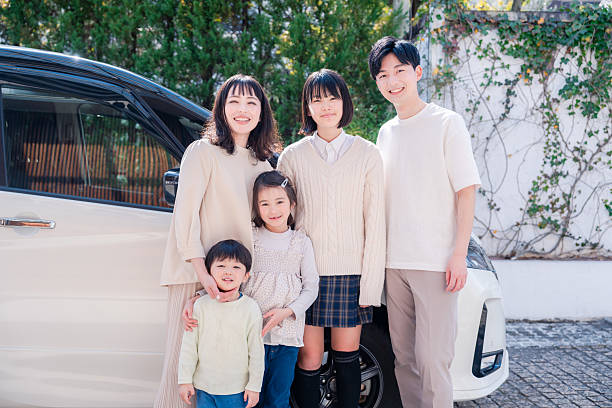 istock Families traveling by car 2206683065
