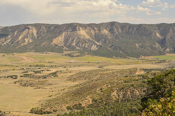 istock Mesa Verde Uplift Ridges with Exposed Rock Formations and Rolling Valley 2206689356